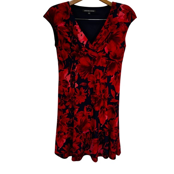Jones‎ Wear Dress Red Floral Print Sleeveless V Neck Career Party Size 6 - Picture 1 of 9